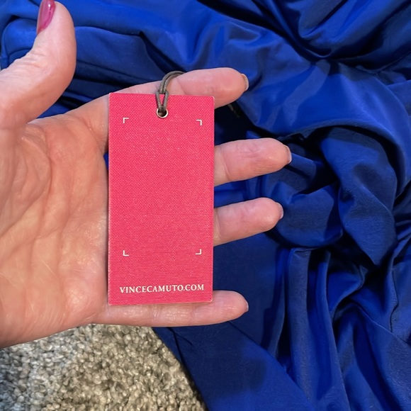 Vince Camuto formal dress - Picture 10 of 11